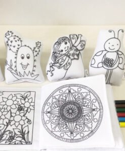 Tecido  livro pintar e lavar: JARDIM DE CARINHO