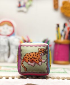Tecido  CUBO FAUNA brasileira (colorido)